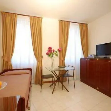 Apart Otel Vatican 3*