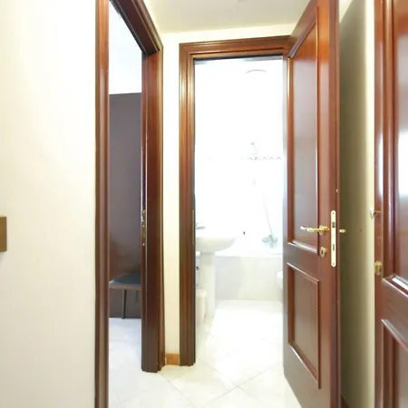 Apart Otel Vatican 3*