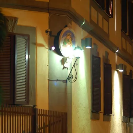 Aparthotel Vatican 3*
