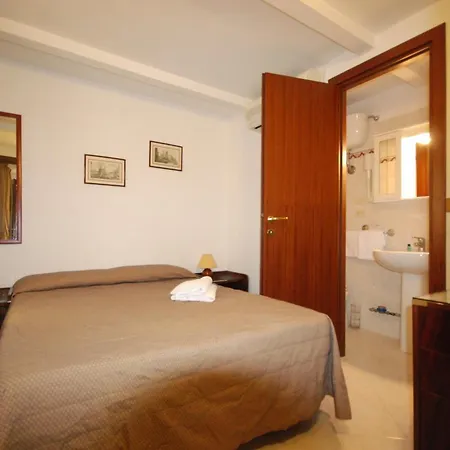 公寓式酒店 Vatican 3*