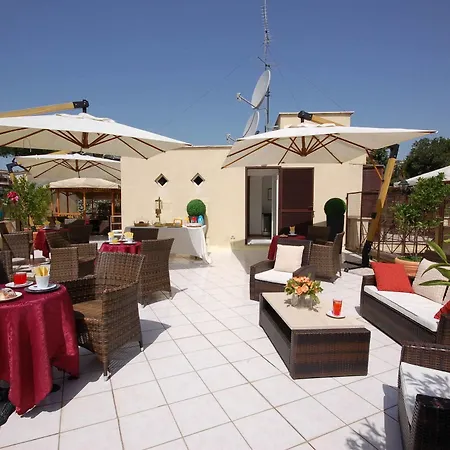 Apart Otel Vatican 3*