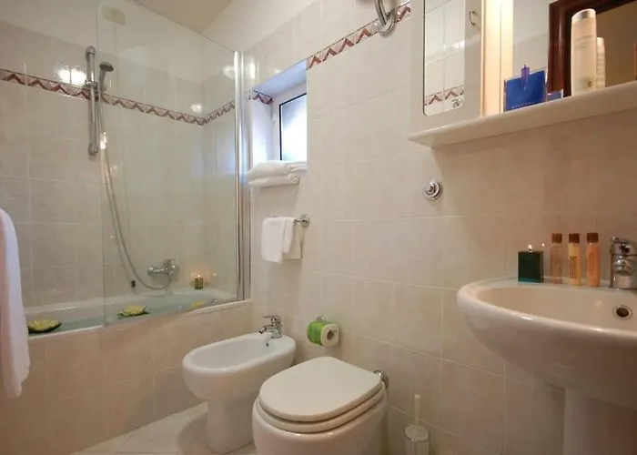 Apartahotel Vatican 3*