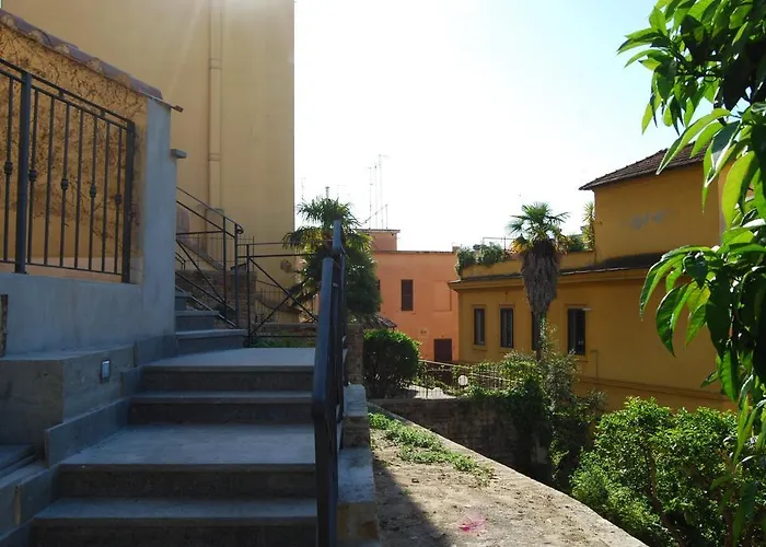 Vatican 公寓式酒店 3*