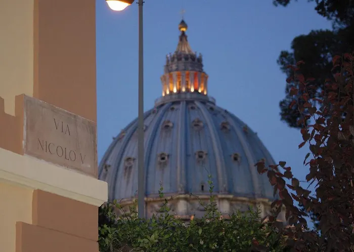 Vatican 3*